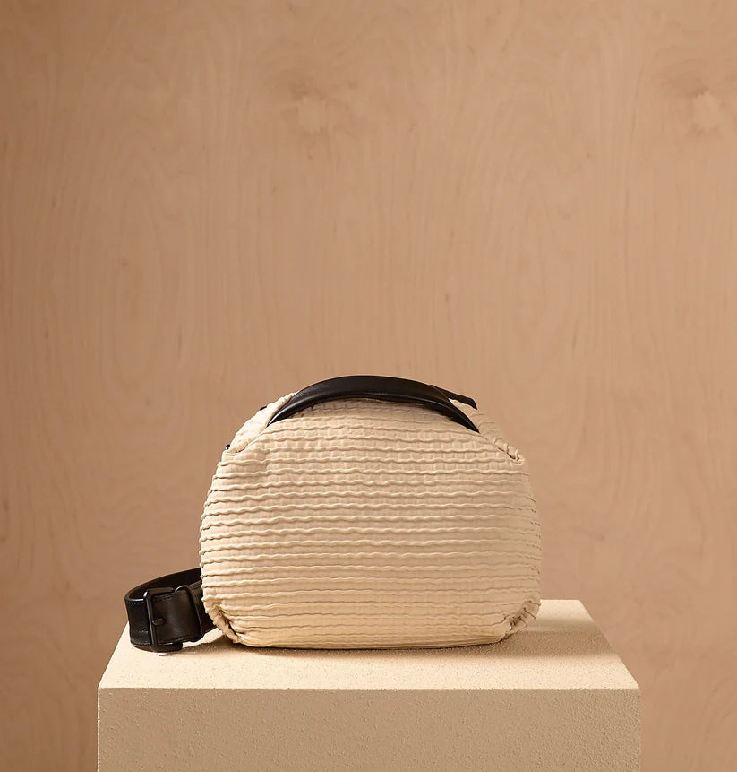 BILLIE CROSSBODY BAG
