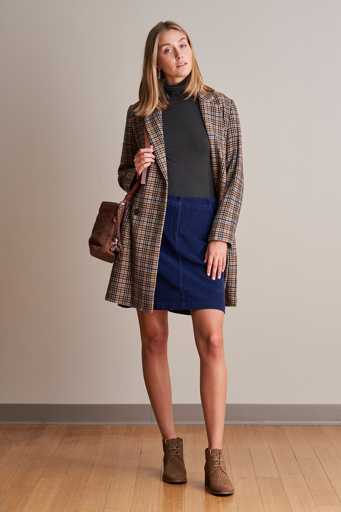 DOUBLE BREASTED COAT